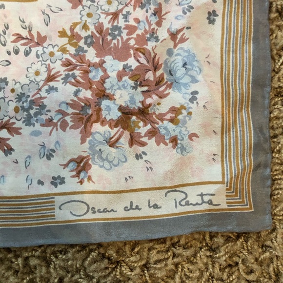Vintage Oscar De La Renta Silk Scarf - Picture 3 of 4